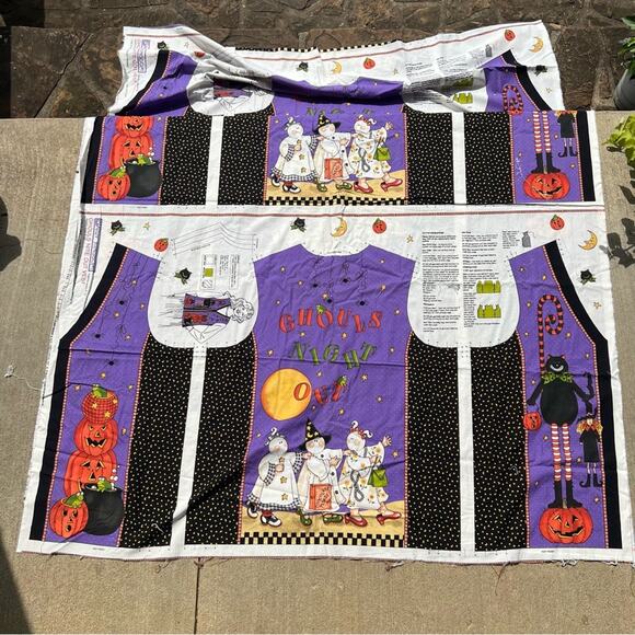 Ghouls Night Out #1133 Daisy Kingdom Halloween Vest Cut and Sew Panel Kit - Picture 2 of 4